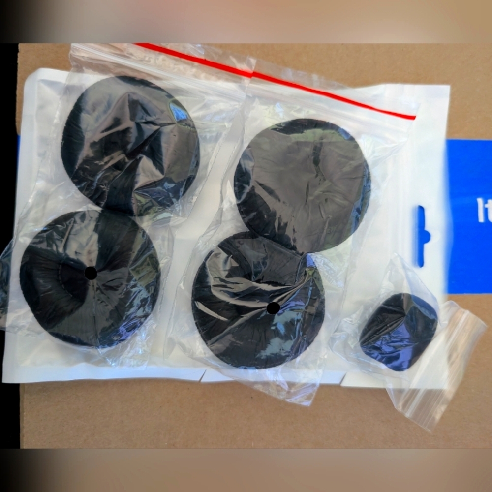 New Ear Cushions for Plantronics headsets Compatible Models: Plantronics 2000